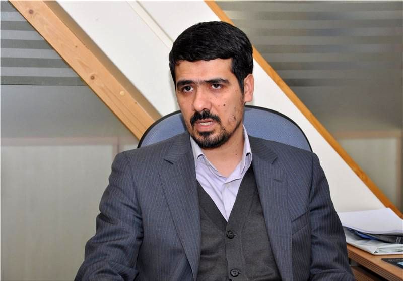 عرضه خودرو در بورس کالا با قیمتهای دستوری و عرضه کم فایدهای ندارد