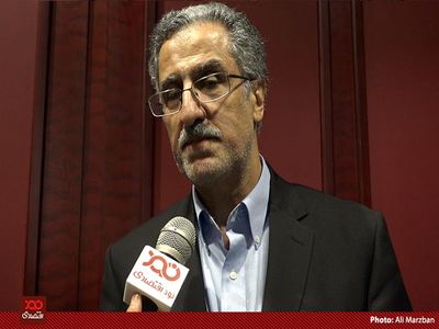 امکان ترخیص کالاهای وارداتی در کمتر از ۱۵ روز وجود ندارد/ صدور پروانه ساختمانی در کشور شش ماه زمان می‌برد