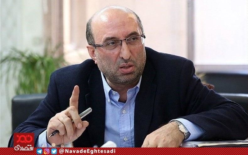 معطلی بیش از ۲ میلیون تن نهاده در بنادر/دامداران در به در دنبال خوراک دام هستند 