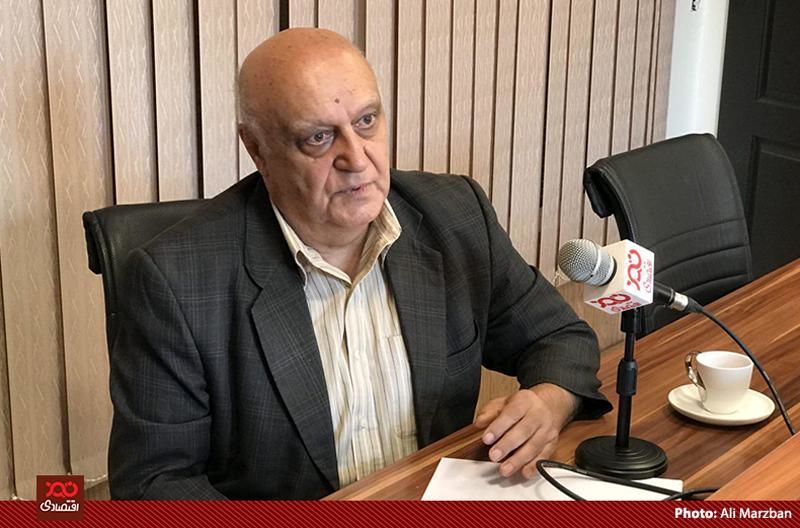 بیانیه بانک مرکزی درباره هدف گذاری تورم ۲۲ درصدی فاقد فرآیندهای کمی و سناریوهای مختلف است و ارزشی ندارد