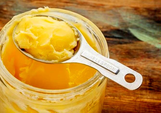 روغن و شکر نباید با ارز دولتی وارد شوند