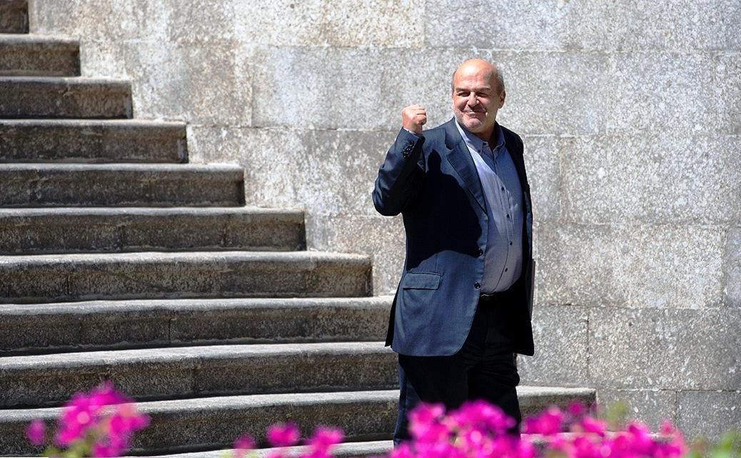  عیسی کلانتری بعد از ۷ سال هزینه برای احیای دریاچه ارومیه وعده احیای آن در سال ۱۴۰۶ را داد!