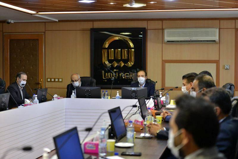 تمرکز بر فروش بیمه نامه های ترکیبی