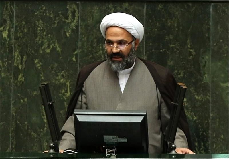 رئیس جمهور با دفاع از آخوندی در ۵ سال وزارتش در نابسامانیهای بازار مسکن مقصر است