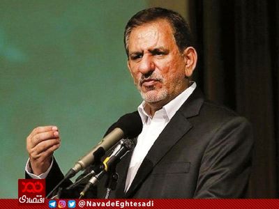 منتقدان دلار ۴۲۰۰ تومانی کمترین ارتباطی با زندگی مردم ندارند