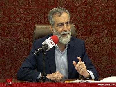 تا زمانی که قاچاق وجود دارد، نمی‌توان جلوی فرارهای مالیاتی را گرفت/ ایجاد اشتغال در مناطق مرزی قاچاق را کاهش می‌دهد