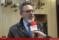 بانک مرکزی اسامی صادر کنندگان متخلف را منتشر کند/ گران شدن بنزین امروز اثرش را روی قیمت دلار گذاشته است