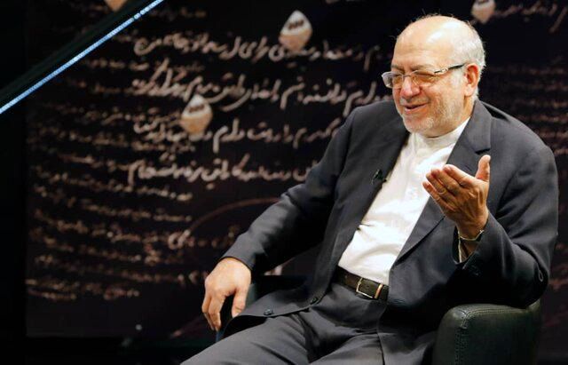 وقتی ارز ۴۲۰۰ تومانی از تلویزیون اعلام شد، توی سرم زدم!