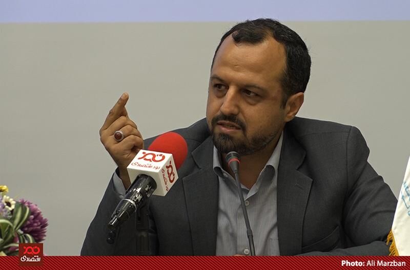 کاهش سهم درآمدهای نفتی در بودجه حاصل برنامه ریزی و هدف گذاری دولت نبوده/ سازمان برنامه یک سطر هم درباره اصلاح ساختار بودجه به مجلس نداده