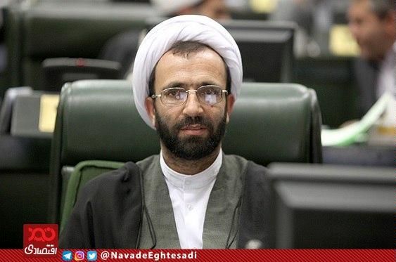 در این شرایط بحرانی چرا رئیس جمهور وزیر پیشنهادی صمت را معرفی نمیکند؟