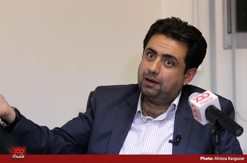 بورس املاک مشکلات ناشی از سیاستهای کلان را حل نمیکند/ ورود بورس املاک به چرخه معاملات در عرض ۳ تا ۴ ماه شدنی نیست