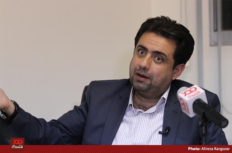 بورس املاک مشکلات ناشی از سیاستهای کلان را حل نمی‌کند/ ورود بورس املاک به چرخه معاملات در عرض ۳ تا ۴ ماه شدنی نیست