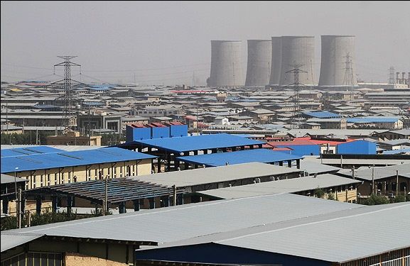 اعتراض تولید کنندگان شهرکهای صنعتی به خاموشیهای پیاپی