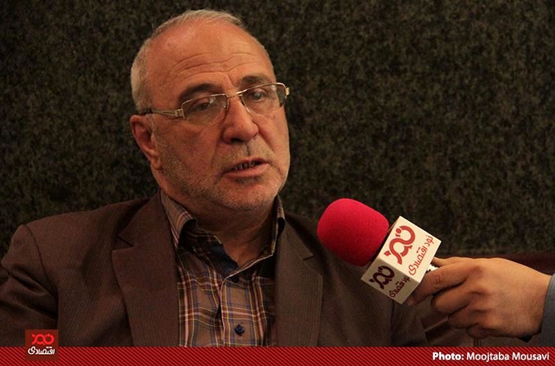 هر جای دیگری بود آقای مدرس خیابانی را مجازات می‌کردند نه اینکه ایشان را به عنوان وزیر معرفی کنند/ مدرس خیابانی از ترس مردم نمی‌تواند پایش را در بازار بگذارد