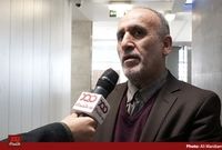 در کشوری که تورم وجود دارد، نباید نرخ ارز را ثابت نگه داشت