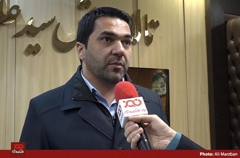 علی رغم افزایش واردات ذرت بازار سیاه قیمت آن را تعیین می‌کند