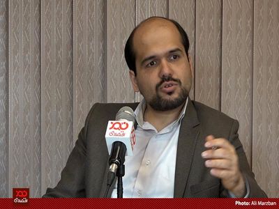  ورود شرکت‌های معروف و شناخته شده به بورس تسهیل شود/ برای خرید سهام اولویت خود را بر صندوق‌های موجود در بورس بگذارید
