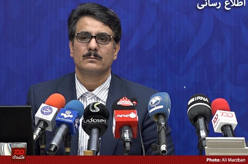 قیمت ۲۷۰۰ تومانی کنجاله سویا در بنادر مشروط به همکاری بانک مرکزی است