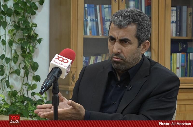 سهامداران نگران ریزش‌های اخیر بورس نباشند
