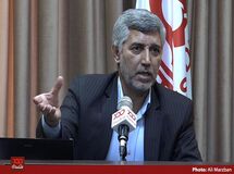  آقای زنگنه! چرا در این ۷ سالی که وزیر نفت بودی، یک پالایشگاه هم نساختی!؟