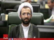 دولت به جای گارد گرفتن با طرح حمایت معیشتی مجلس، همراهی کند