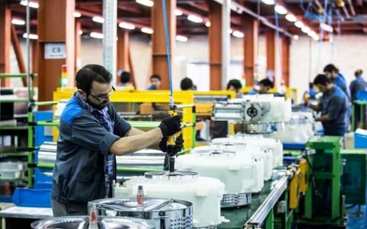 ۶۰ درصد شاغلین در بخش غیر رسمی فعالیت می‌کنند