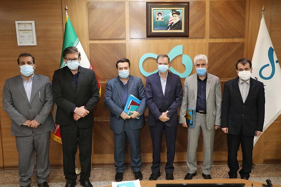 همکاری میان بانک دی، سازمان اقتصادی کوثر و شرکت سرمایه گذاری شاهد