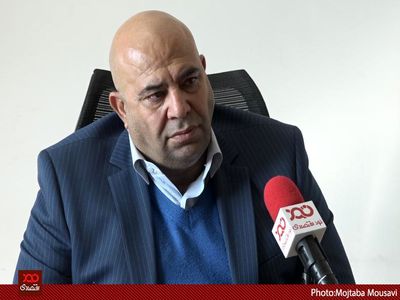 بورس ایران کاملا دست دولت است و بخش خصوصی کاره‌ای نیست؛ وقتی کسری بودجه‌اش جبران شد، بازار را ول کرد!
