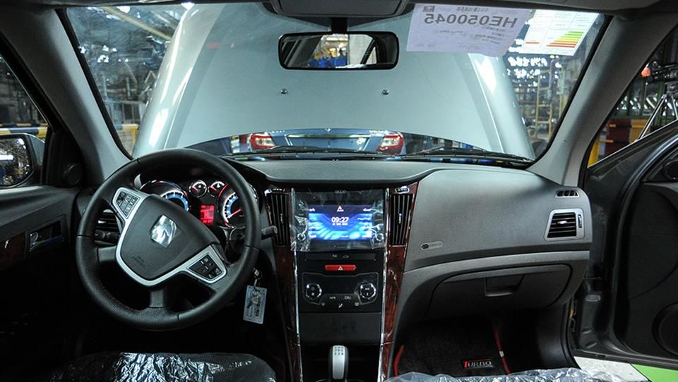 قرعه‌کشی محصولات ایران‌خودرو آغاز شد