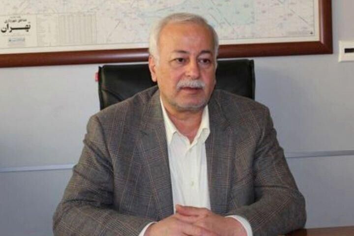استانداری‌ها در کار شعب بانک‌ها دخالت می‌کنند/ برخی استانداری‌ها می‌گویند حق ندارید چکی را برگشت بزنید