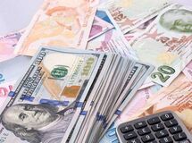 بدهی خارجی ایران به ۹۰۳ میلیون دلار رسید