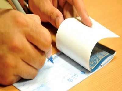 ممنوعیت پشت‌نویسی چک از ابتدای سال ۱۴۰۰ الزامی خواهد بود