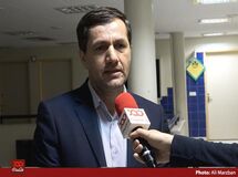 چه با آمریکا ارتباط داشته باشیم و چه نداشته باشیم، به دلیل عدم مدیریت نقدینگی، گرانی و تورم در کمین اقتصاد ایران است