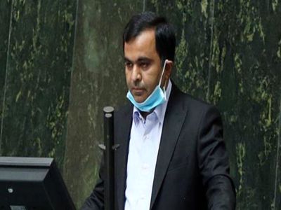 استعفای رئیس سازمان بورس ما را غافلگیر کرد، او در جلسه نشسته بود، یکدفعه پیامک استعفایش آمد!