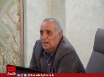 شرکتهای بزرگ بازار سرمایه را بهم می ریزند/ مسئولان جلوی کد به کد کردن شرکتها را بگیرند