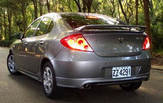 'جیلی' چین برای خرید نیمی از سهام پروتون مالزی دست به کار شد