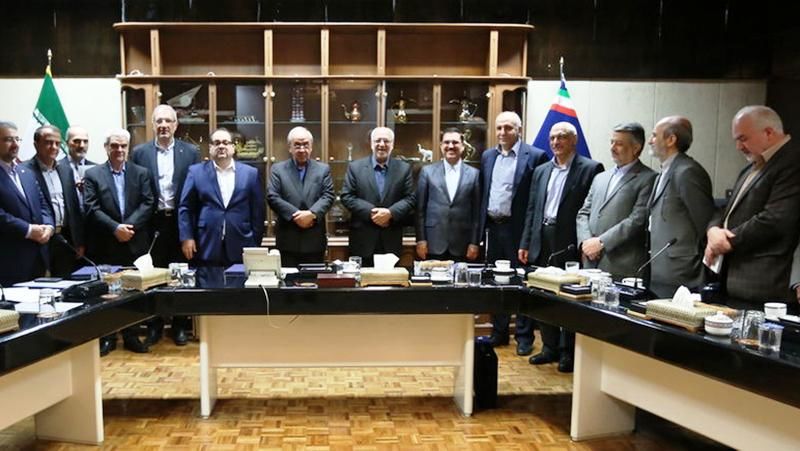 دستگاه های نظارتی قدرت ریسک پذیری را از مدیران گرفتهاند