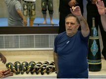 حرف‌ها و کارهای نسنجیده آقای رئیس‌کل!