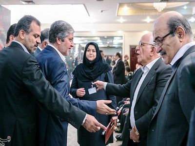 روزهای دشوار خانم میانسال در ریاست هما/ او چه داشت که از میانِ ده‌ها کاپیتان نامدارِ مرد انتخاب شد؟!