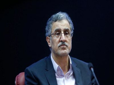 تفکیک وزارت صنعت، معدن و تجارت به درخواست بخش خصوصی منتفی شد/ ارز تک نرخی را به جدیت پیگیری می‌کنیم