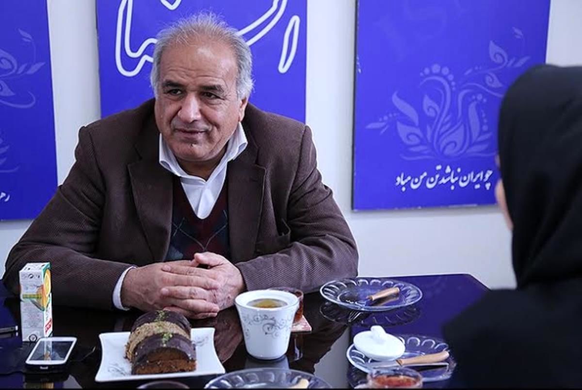 بسته 50 هزار میلیارد تومانی بانک مرکزی فقط یک مُسَکن است/ در چهار سال گذشته 70 درصد افزایش تورم داشتیم!