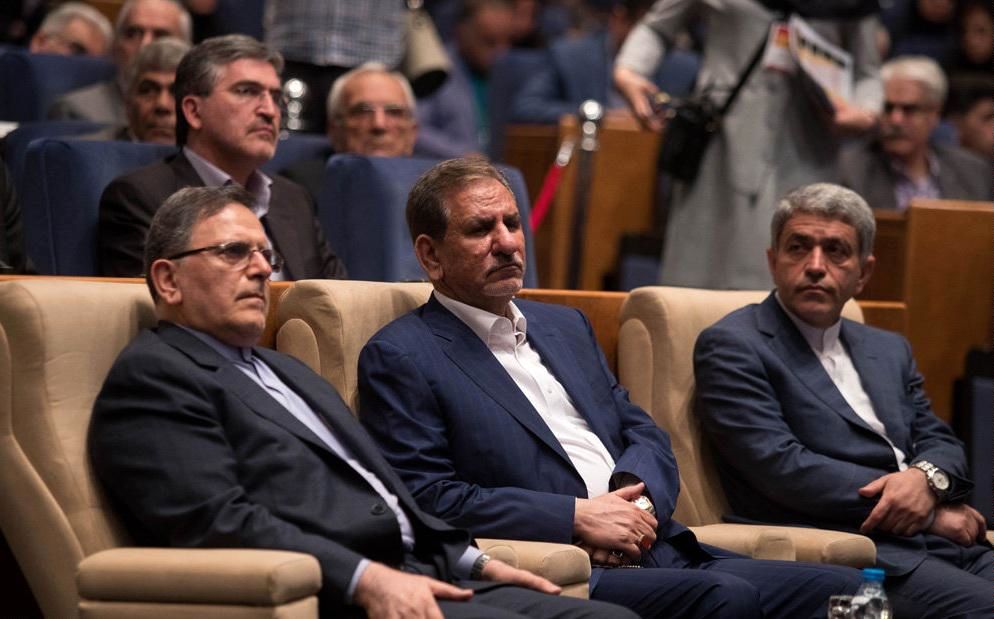 ۲۳۰ هزار میلیارد تومان بدهی دولت یازدهم برای دولت دوازدهم/ بدهی بخش دولتی به سیستم بانکی در 1460 روزِ روحانی ۱۲۴ درصد بیشتر شد!+ نمودار