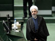 انتصابات غیرفنی توسط روحانی در شورایی مهم!
