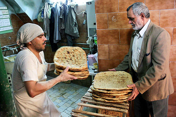 آزادسازی یکباره قیمت نان می تواند موجبات نارضایتی مردم را ایجاد کند/ ۹۰ درصد نانها از کیفیت لازم برخوردار نیستند
