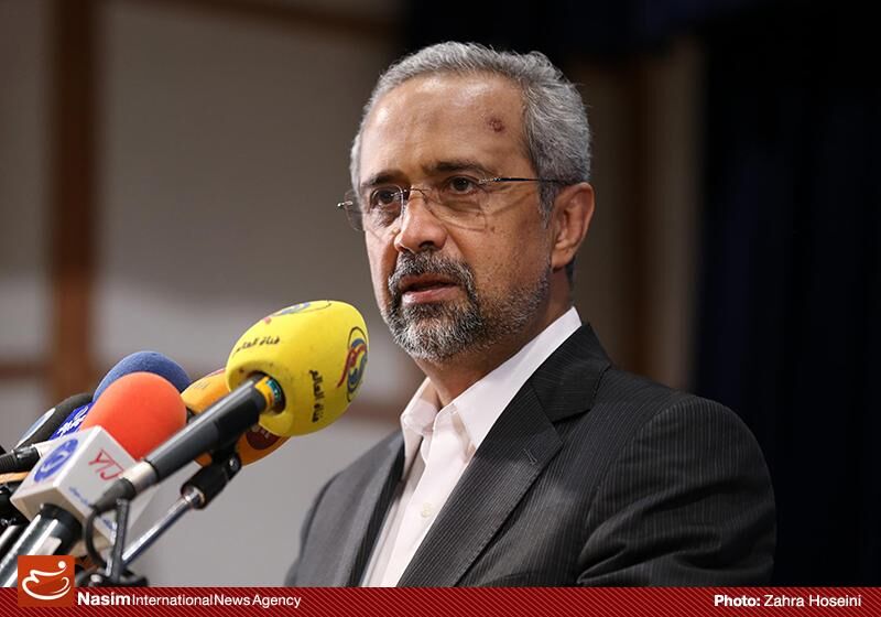 نهاوندیان: مسکن مهر سیاست خوبی بود!/ هیچ کس با تامین مسکن برای اقشار کم درآمد جامعه مخالف نیست