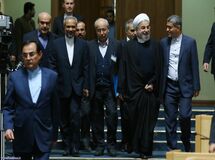 سقوط 10 پله‌ای ایران در رتبه بیکاری طی سالهای فعالیت دولت روحانی/ واردات کالاهای مشابه داخلی 700 هزار فرصت شغلی را از بین برد