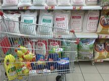 افزایش قیمت اکثر کالاهای اساسی در سومین ماه سال/ پیاز 103 درصد، سیب زمینی 74 درصد، گوجه 48 درصد و خرما 67 درصد گران شدند!+ جدول