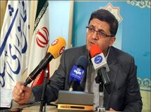 دولت درخصوص مدیریت بازار ارز تصمیمات عجولانه نگیرد/ باید مشخص شود که چه کسانی از گرانی دلار منتفع می‌شوند