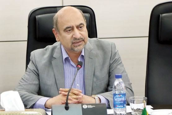 اینکه می‌گویند از رکود خارج شدیم نادرست است/ از ابتدای دولت یازدهم تا امروز 65 درصد تورم داشتیم/ بیشتر فاینانسها صرف صنایع نفتی و معدنی می‌شود