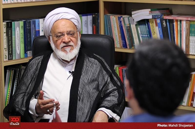 100 درصدِ پول فاینانس را باید از خارجیها کالا بخریم